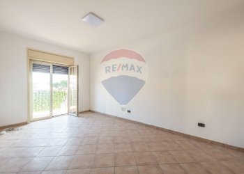 Stanza vuota - Trilocale Motta Sant'Anastasia - foto 17