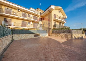 Terrazza - Trilocale Motta Sant'Anastasia - foto 23