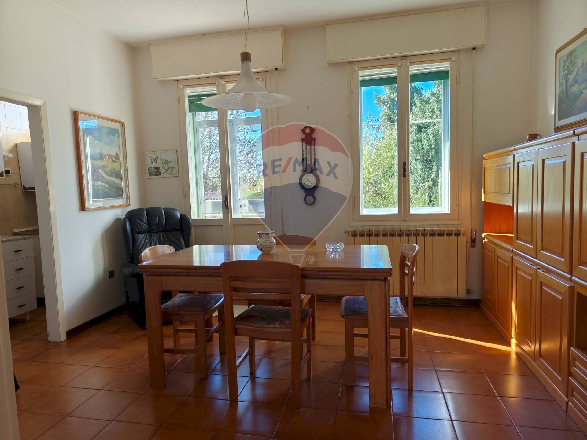 Sala da pranzo - Four-room apartment Via Del Vescovo
 
103, Ferrara - photo 1