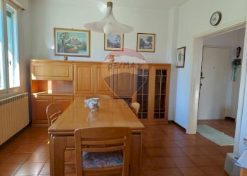 Sala da pranzo - Quadrilocale Via Del Vescovo
 
103, Ferrara - foto 6