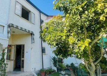 ingresso - Villa a Schiera Occhiobello - foto 1