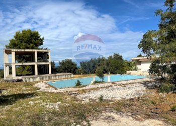 Piscina - Appartamento via Piano
 
11, Rodi Garganico - foto 11