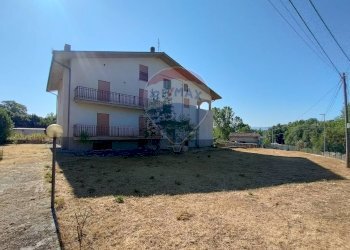 Casa all\'aperto - Appartamento VIA VILLA OSPEDALE, Pizzoli - foto 1