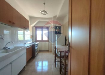 Cucina - Appartamento VIA VILLA OSPEDALE, Pizzoli - foto 11