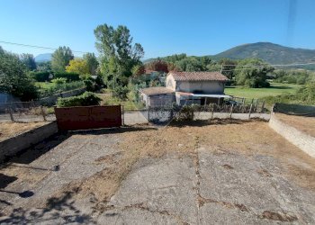 Vista delle montagne - Appartamento VIA VILLA OSPEDALE, Pizzoli - foto 27