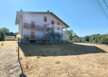 Casa all\'aperto - Appartamento VIA VILLA OSPEDALE, Pizzoli - foto 1