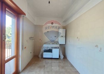 Lavanderia - Appartamento VIA VILLA OSPEDALE, Pizzoli - foto 2