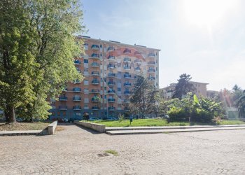 Condominio esterno - Trilocale Via Toscanini
 
7, Collegno - foto 1