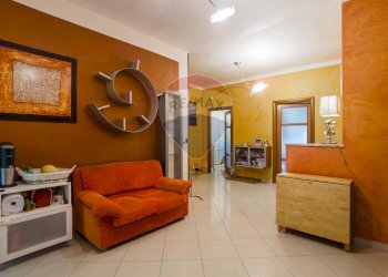 Soggiorno - Trilocale Via Toscanini
 
7, Collegno - foto 24