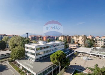 Vista balcone camera - Trilocale Via Toscanini
 
7, Collegno - foto 33