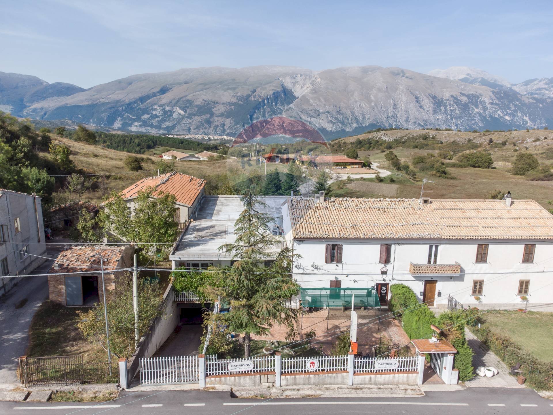 Vista delle montagne - Locale Commerciale Rione Fonticelle
25, Montenerodomo - foto 2