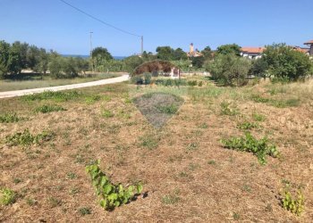Giardino - Terreno edificabile Via Torre
 
1, Torrevecchia Teatina - foto 1