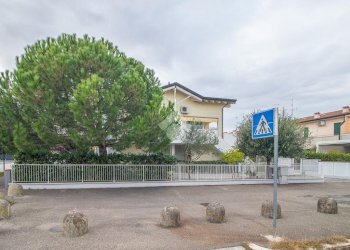 Trilocale Via Eugenio Montale, Cervia - foto 38