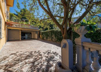 Cortile - Casa semi indipendente Strada Alberoni, Torino - foto 4