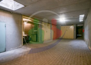 Foto 6 - Box Via San Francesco d'Assisi
 
65, Nichelino - foto 6