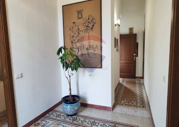 Hall / corridoio - Casa indipendente Via Tornatore
 
1, Bagheria - foto 12