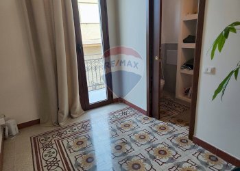 Dettagli - Casa indipendente Via Tornatore
 
1, Bagheria - foto 13