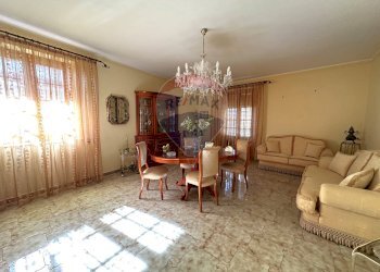 Sala da pranzo - Appartamento via sant'agata
 
4, Villabate - foto 4