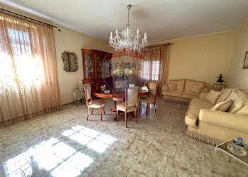 Sala da pranzo - Appartamento via sant'agata
 
4, Villabate - foto 5