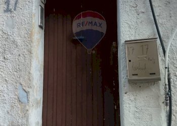 Edificio all\'aperto - Appartamento Via Lo Cascio
 
15-17, Piana degli Albanesi - foto 2