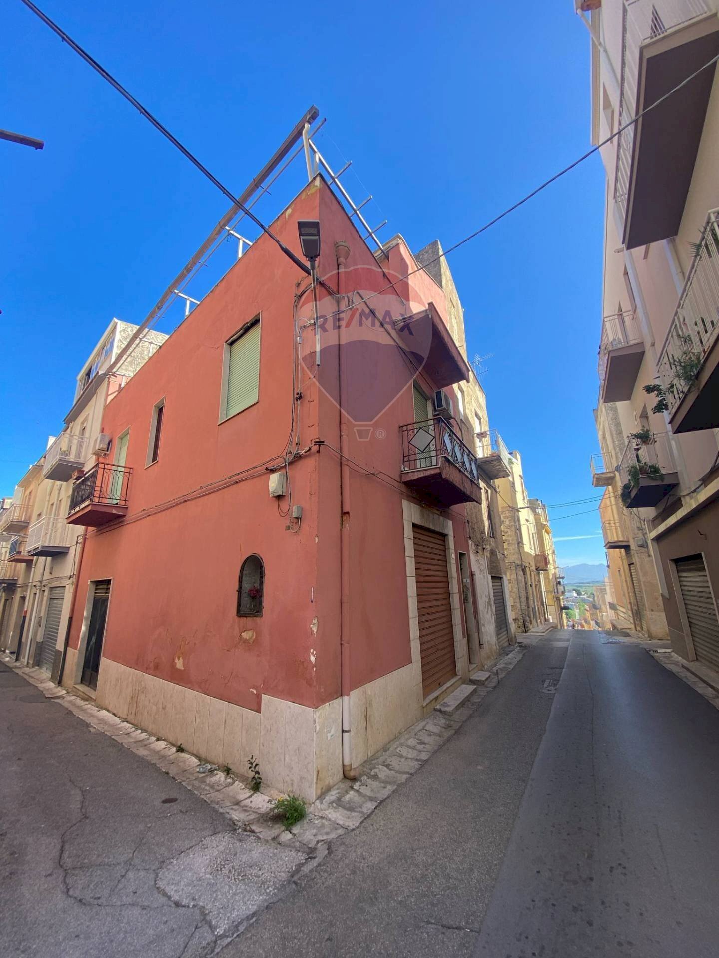 Edificio all\'aperto - Casa indipendente Via Fusinato
 
4, Alcamo - foto 2