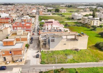 Edificio all\'aperto - Locale Commerciale via Maresciallo  Giudice
 
193, Acate - foto 17