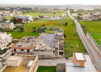 Edificio all\'aperto - Locale Commerciale via Maresciallo  Giudice
 
193, Acate - foto 24