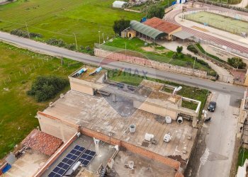 Edificio all\'aperto - Locale Commerciale via Maresciallo  Giudice
 
193, Acate - foto 34