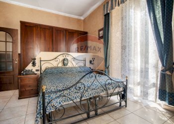 Camera / camera da letto - Four-room apartment Viale Certosa
 
298, Milano - photo 12