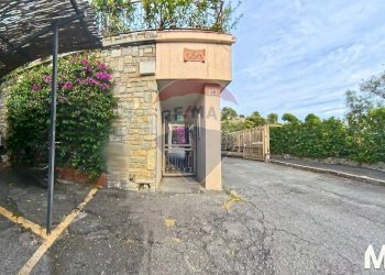 Casa all\'aperto - Three-room apartment Strada Valdirodi
 
28, Ospedaletti - photo 2