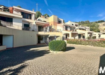 Edificio all\'aperto - Three-room apartment Strada Valdirodi
 
28, Ospedaletti - photo 7