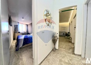 Hall / corridoio - Three-room apartment Strada Valdirodi
 
28, Ospedaletti - photo 19