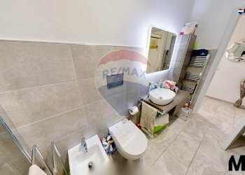 Bagno - Three-room apartment Strada Valdirodi
 
28, Ospedaletti - photo 26