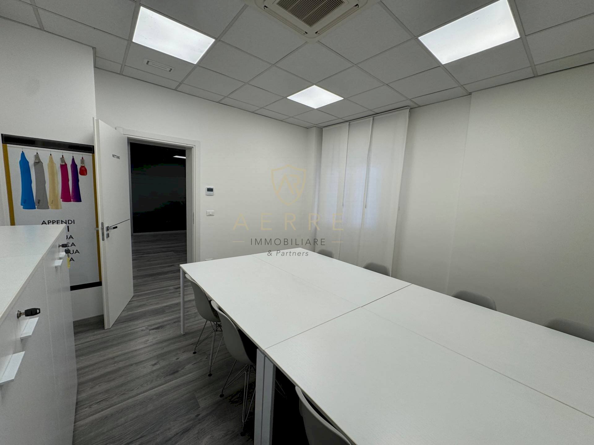 Foto 3 - Office Via Chieti
 
20, Pescara - photo 3