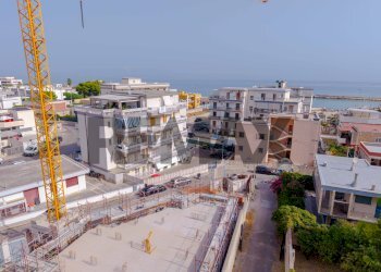 Edificio all\'aperto - Trilocale via di Torre a Mare Mazzini Giuseppe
 
30, Bari - foto 9