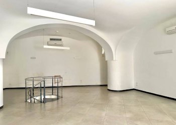 Interno non residenziale - Ufficio piazza del Quirinale, 42, Roma (zona Centro Storico) - foto 3