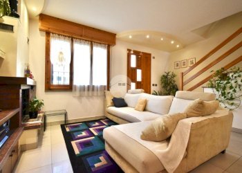 Villa a Schiera Via S. Bartolo, Santarcangelo di Romagna - foto 1