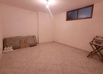 Foto 12 - Stable - Palace Via Camillo Benso Conte di Cavour
 
80, Buscemi - photo 12