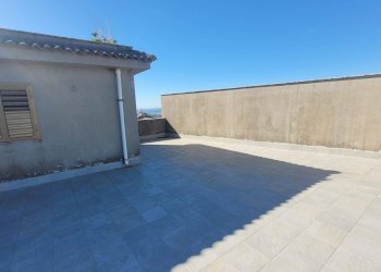 Foto 41 - Stable - Palace Via Camillo Benso Conte di Cavour
 
80, Buscemi - photo 41