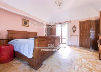 Camera da letto - Appartamento via San Pio X, 9, Genova - foto 17