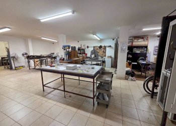 Magazzino - Capannone via Fratelli Rosselli, Signa - foto 17