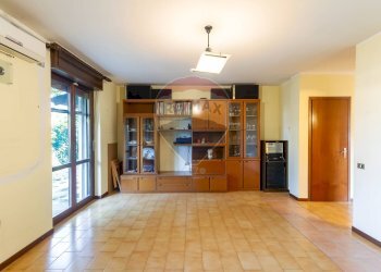 Soggiorno - Villa a Schiera Via Marconi
 
12, Basiano - foto 17