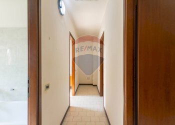 Corridoio - Villa a Schiera Via Marconi
 
12, Basiano - foto 19