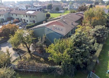 Casa all\'aperto - Villa a Schiera Via Marconi
 
12, Basiano - foto 47