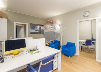 Ufficio - Office Viale Papiniano
 
2, Milano - photo 3