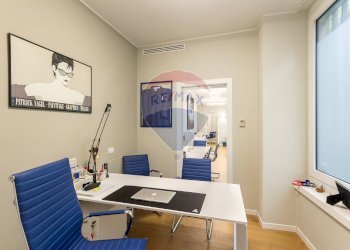 Ufficio - Office Viale Papiniano
 
2, Milano - photo 17