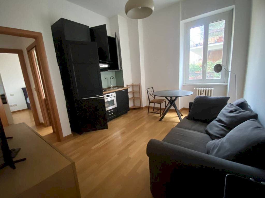 Cucina - Bilocale viale Gabriele D'Annunzio, 3, Milano - foto 1