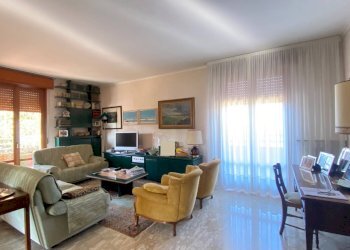 Foto 4 - Quadrilocale Via Caumont Caimi
 
102, Felino - foto 4