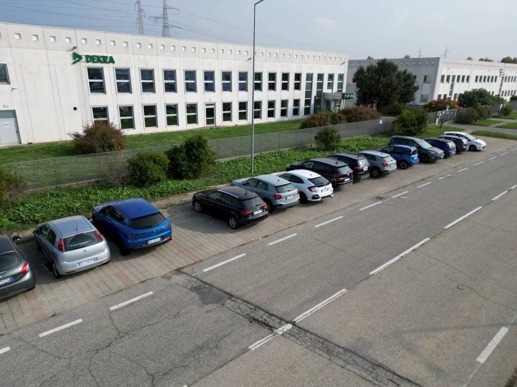 Posto macchina - Shed via Giulio Pastore, 20, Moncalieri - photo 3