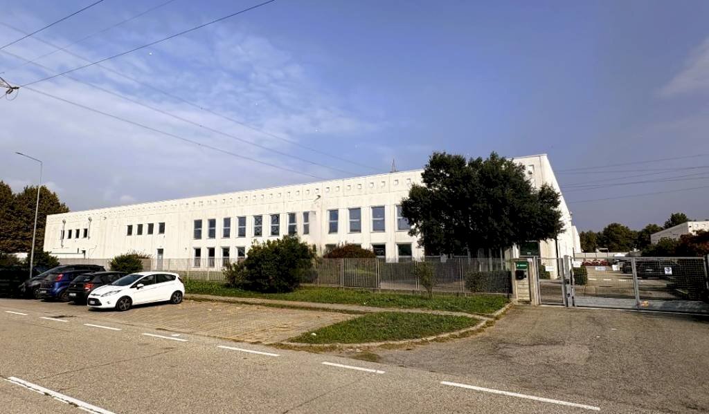 Facciata - Ufficio via Giulio Pastore, 20, Moncalieri - foto 1